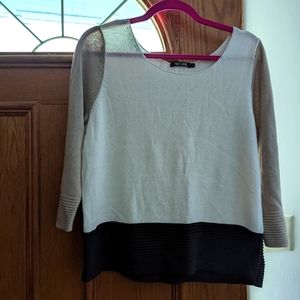 NIC + ZOE light summer sweater